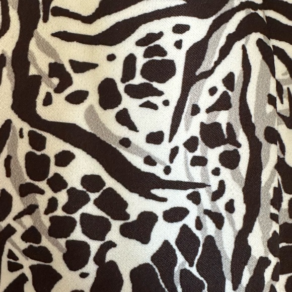 Like New!  Nils Ski Coat with Removable Faux Fur Collar.  Size 22 - Picture 6 of 6